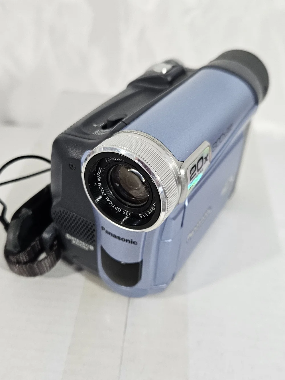 Panasonic Blue Handheld Camcorder with 20x Zoom. #274